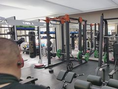 -鲸灵公元游泳中心