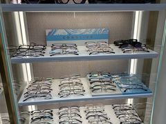 -世纪大明眼镜·林德伯格·蔡司官方授权店(武昌旗舰店)