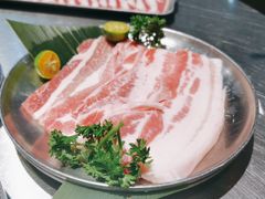-哈哈碳都·牛肋条无限自助烤肉(台江万达店)