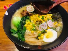 -宋家族亭多国籍料理(泰华城店)