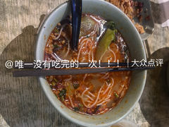-粉家柳州螺蛳粉(杨宅路店)