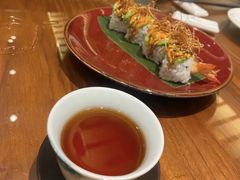 -龙悦湾酒家·八阵鱼生·渔人码头店