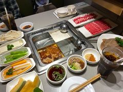 -海底捞火锅(金山百联店)