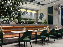 -西语·炭烧牛排(卓越中寰店)