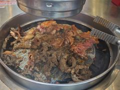 -哈哈碳都·牛肋条无限自助烤肉(台江万达店)