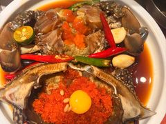 -草家酱蟹炭火烤肉店(珲春南路一店)