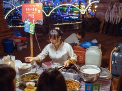 -东南亚风情赶摆街夜市