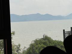 -鹰龙海畔度假酒店(咸祥店)