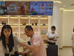 -爱纶(华南广场店)