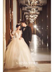 -雪中彩影婚纱摄影·微光艺术中心