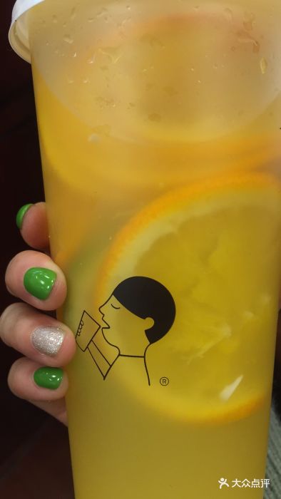 喜茶(大洋百货店)满杯橙橙图片 - 第7张