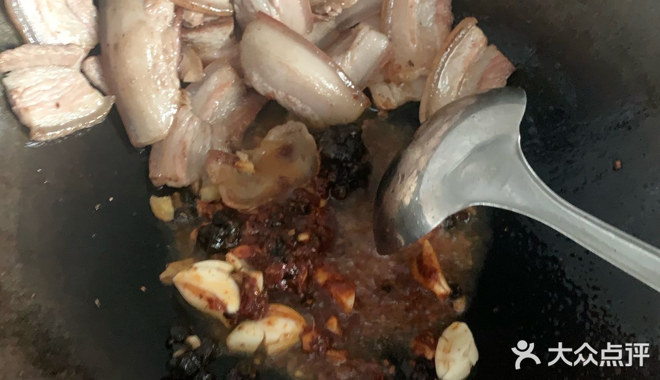 壹贰叁看这边好吃的回锅肉