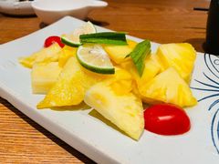 青柠拌菠萝-云海肴云南菜(正大广场店)