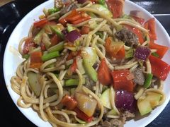 -陇上全荟兰州传统牛肉面(延吉路店)