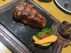 -西语炭烧牛排·西厨(石龙店)