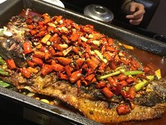 -鸣记脆皮烤鱼(铁西店)