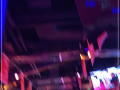 -UP嘻哈酒吧(粉巢店)