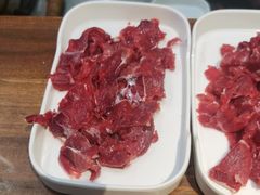 -天成·潮州牛肉脆肉鱼生蚝自助火锅