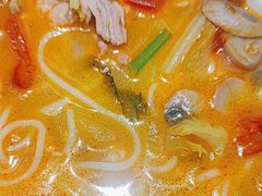 -粉小主·贵州酸汤牛肉粉(南京仙林金鹰店)