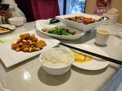 -国人川菜(李家村建东街店)