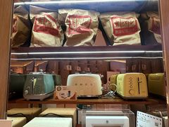 -银座仁志川·生吐司专门店(香港广场店)