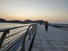 -情侣路