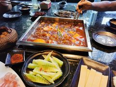 -重庆九记老火锅(广场店)