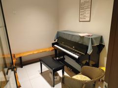 -朗韵钢琴学校(中环金界店)