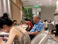 -香港百合居(LCM置汇旭辉广场店)
