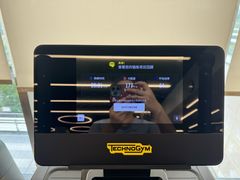 -Z&B Fitness Studio·Gym(前滩L+PLAZA店)