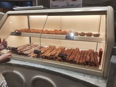 -HOT CRUSH趁热集合·现烤面包(环球港店)