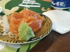 -梅龙镇广场