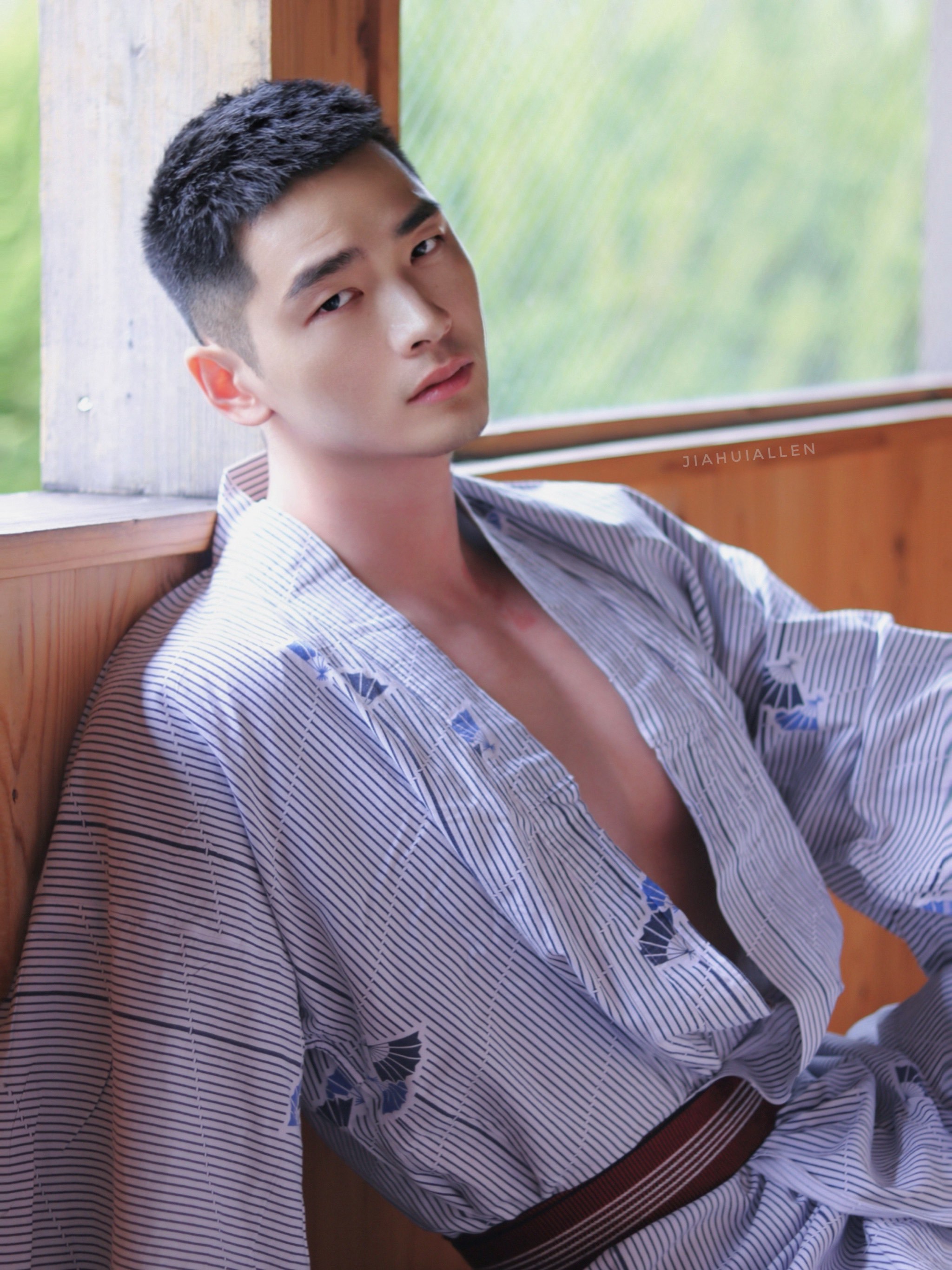 有马温泉|1️⃣名18 🇨🇳籍男子独闯金汤