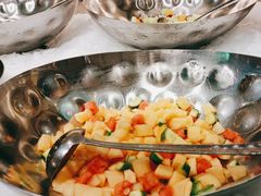 -金滏山烤肉·海鲜·火锅自助餐厅(襄阳万达店)