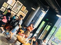 -星巴克臻选(济南恒隆店)