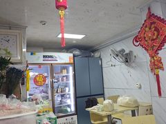 -小许三鲜砂锅馄饨店(家多乐烟酒店)