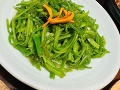 -老滇山寨•云南特色菜•地方菜•民族风情歌舞表演(世纪金源店)