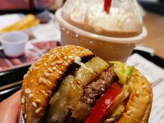 -The Habit Burger Grill 哈比特汉堡(复兴soho店)