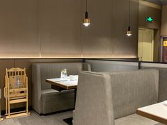 卡座-小放牛炒菜馆(裕华万达店)