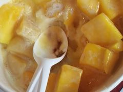 -帅小六刨冰·不一样的奶冰(总店)