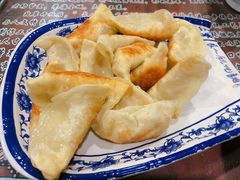 马蹄锅贴-长人馄饨铺(解放街店)