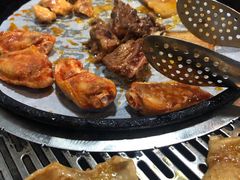 -彝人部落火盆烧烤(原内环足球场店)