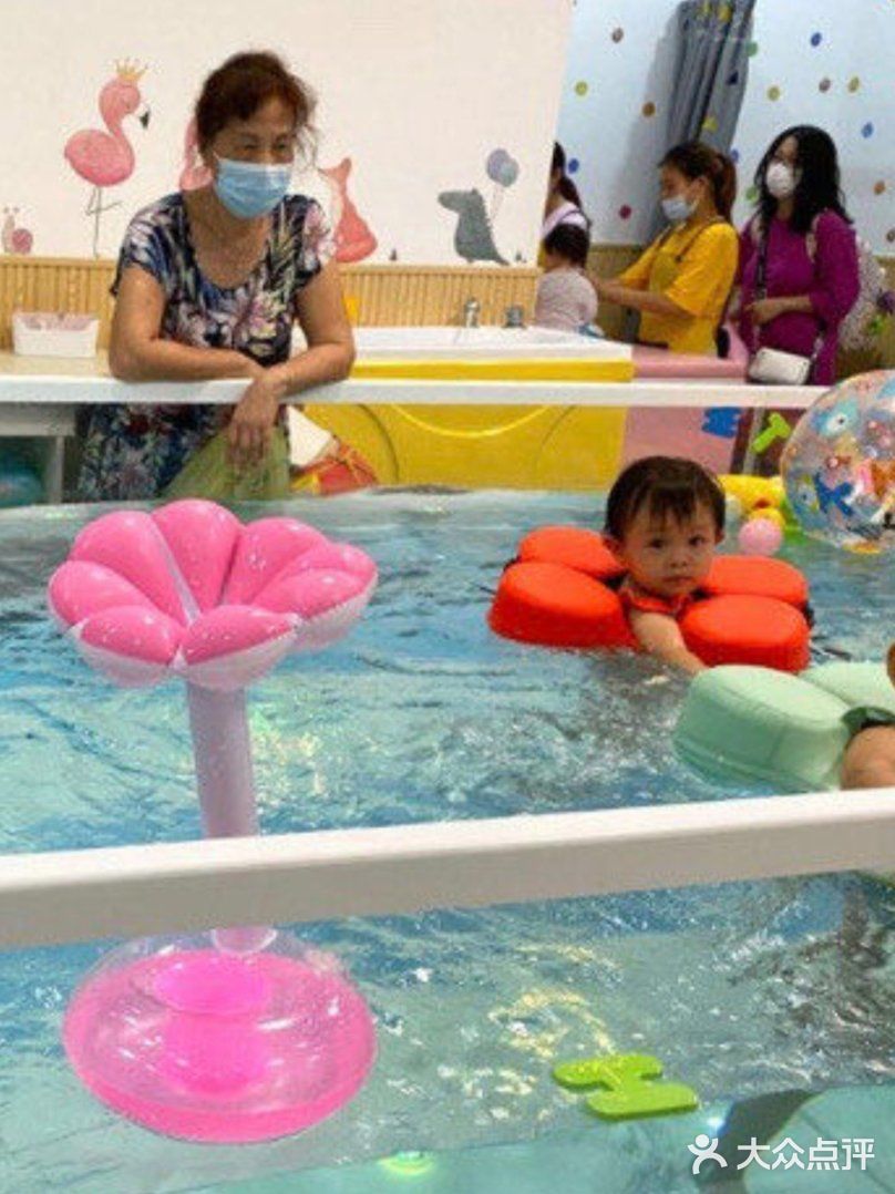 游泳让宝宝身体更健康