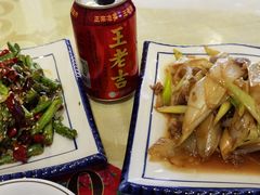 葱爆羊肉-鹤乡东北菜(崮山路店)