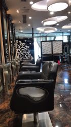 点击看大图 -八佰伴8008星级形象店