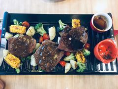 -必胜客(鳌江万达店)