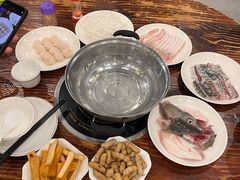 -正能量脆肉鲩火锅