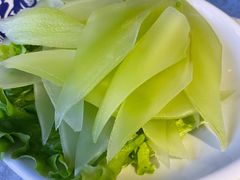 青笋-鲜潭蒸汽石锅鱼(五道口购物中心店)