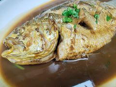 -鱼满舱·鲜活海鲜·正宗鲁菜
