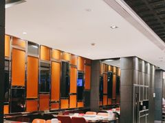 大堂-海底捞火锅(杭州庆春路夜宵主题店)